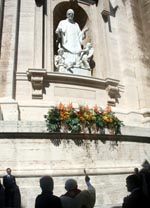 Estatua de Escrivá en el Vaticano